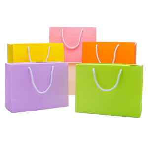 Shopper plastificato tinta unita colori pastello e manico in cordoncino in tinta